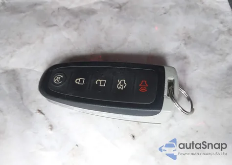 2015 Ford Taurus Limited z USA, uszkodzony, nr VIN 1FAHP2F81FG168968